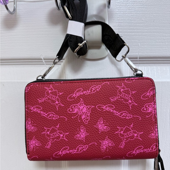 NWT Ed Hardy Red Tiger Cellphone  Zip Around Compact Crossbody Wallet - Picture 5 of 9